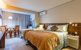 Flat - Conforto em ótima localização - Hotel Garvey